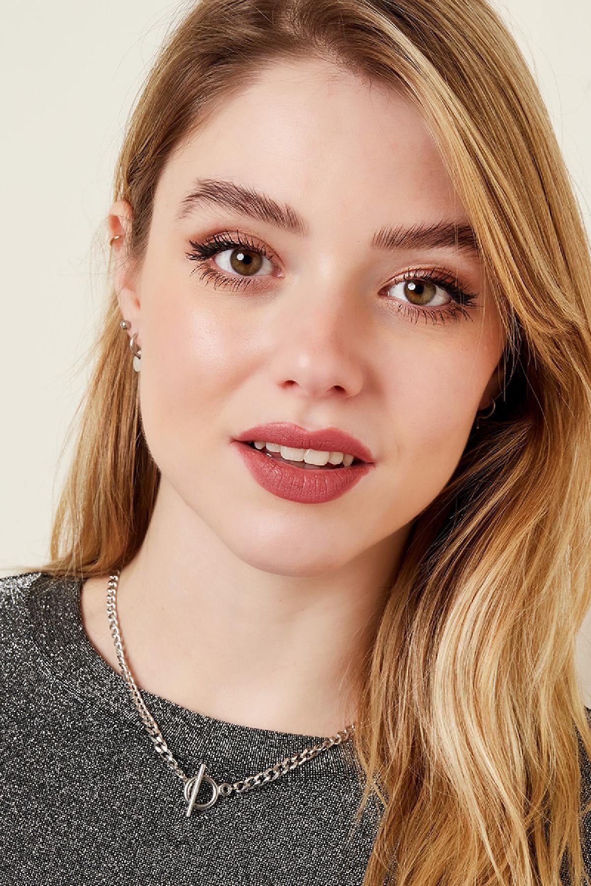 Sanya T-Bar Chain Necklace