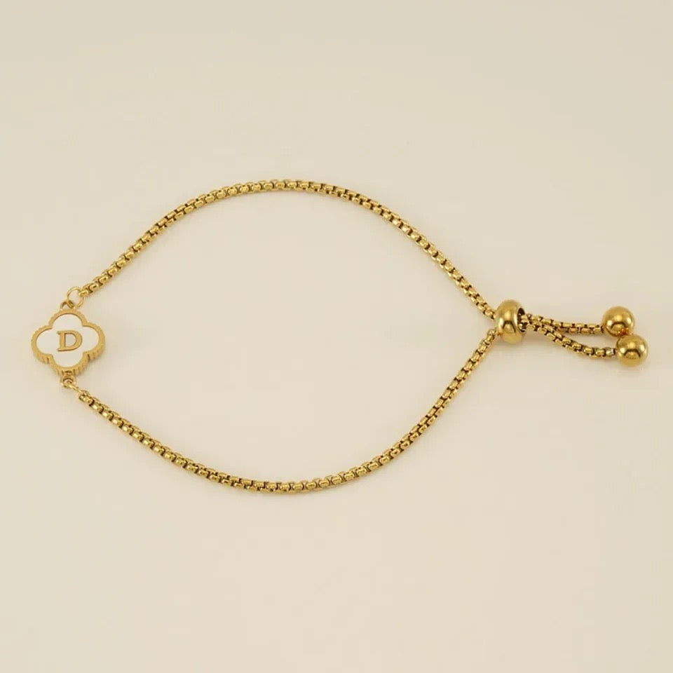 Personalised Gold A-Z Initial Clover Letter Bracelet