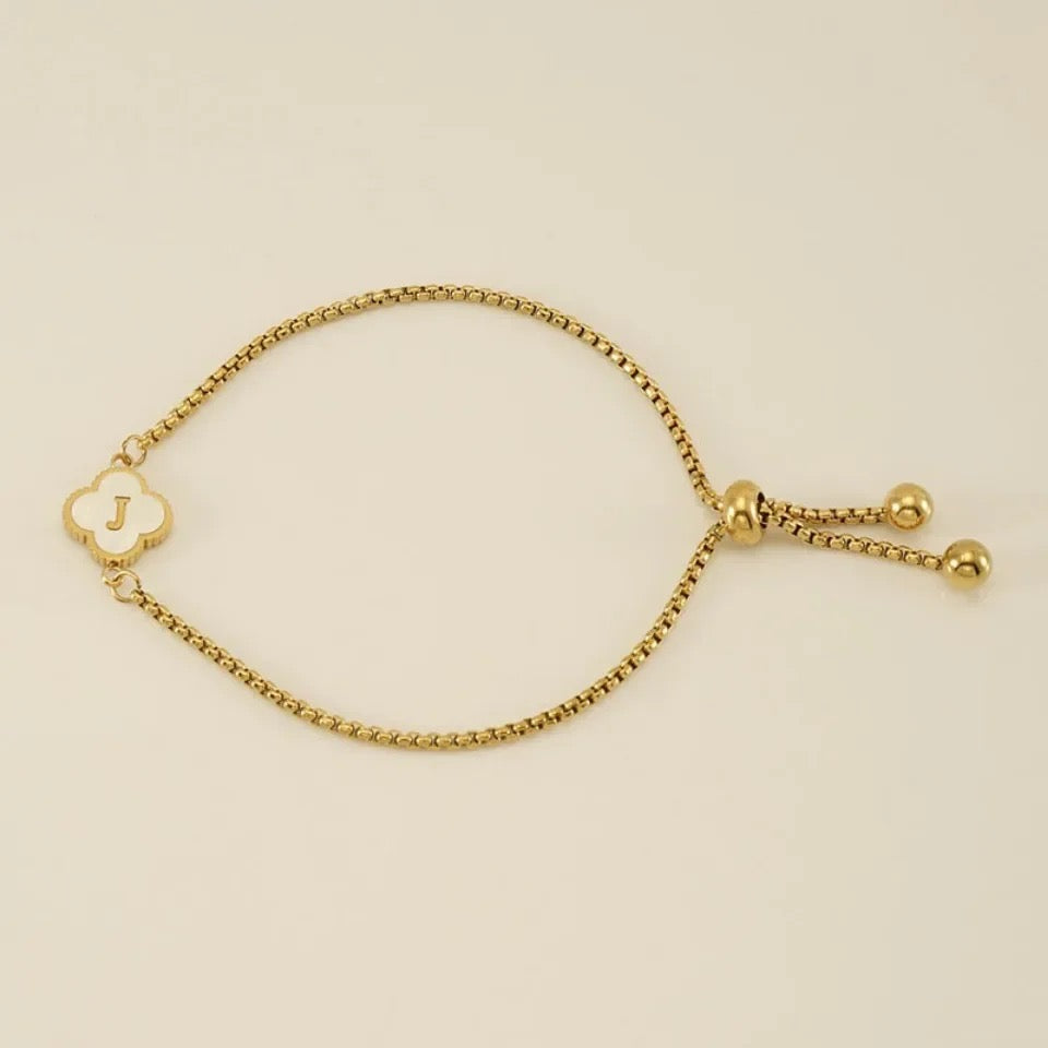 Personalised Gold A-Z Initial Clover Letter Bracelet