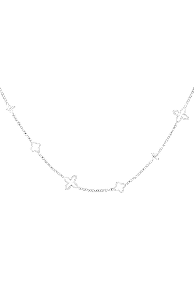 Silver Minimalist Clover Charm Necklace