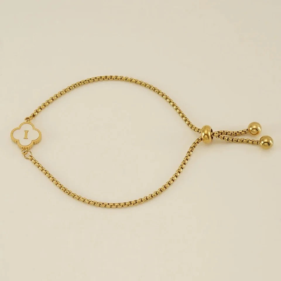 Personalised Gold A-Z Initial Clover Letter Bracelet