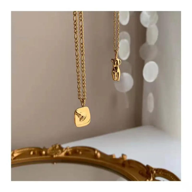 Gold Face Layered Pendant 18k Gold Plated Chain Necklace