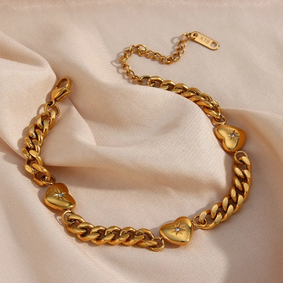Gold Cuban Link Chain Love Heart Charm Bracelet