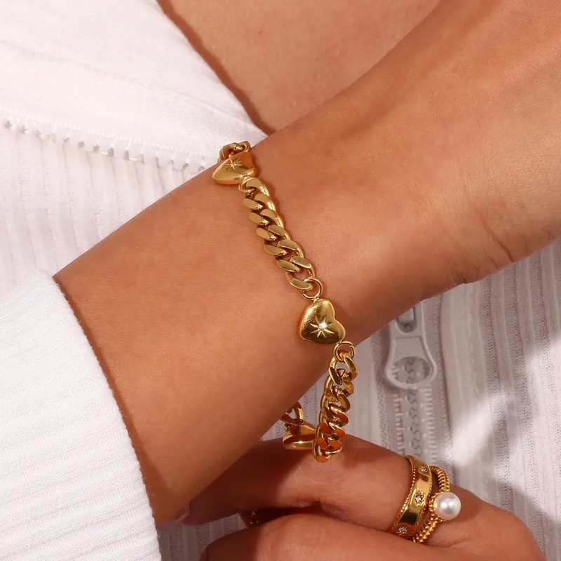 Gold Cuban Link Chain Love Heart Charm Bracelet
