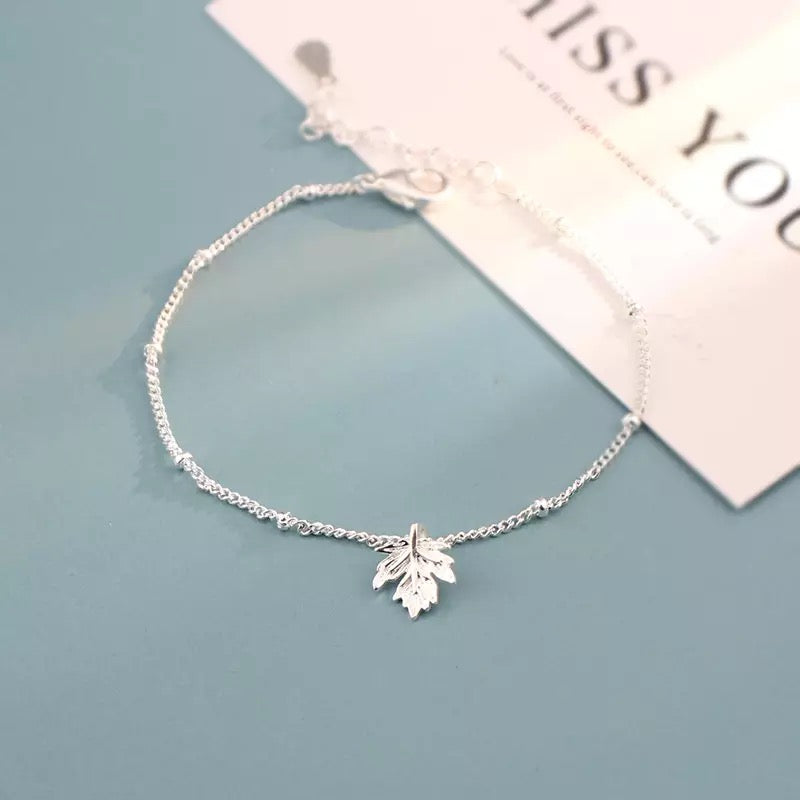 925 Sterling Silver Delicate Maple Leaf Bracelet